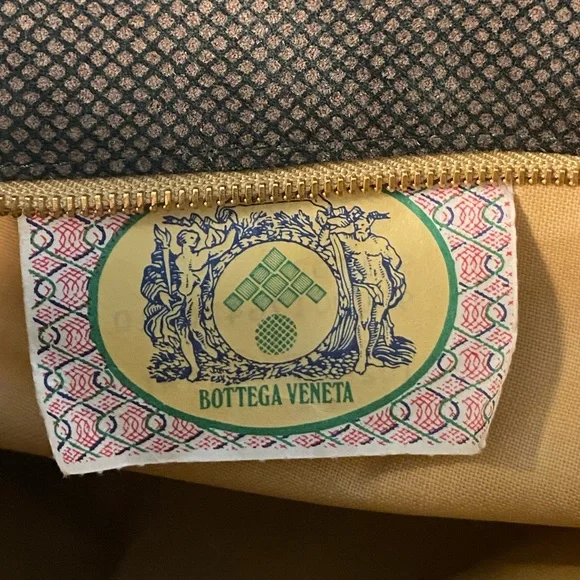 Rare Bottega Veneta Green Suede & Leather Drawstring Bag - Picture 9 of 14